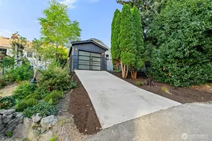 4236 S Findlay St, Seattle, WA 98118 - Photo 24