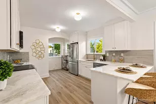 4236 S Findlay St, Seattle, WA 98118 - Photo 8