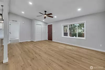 13517 203rd Street E #103, Graham, WA 13517 - Photo 8