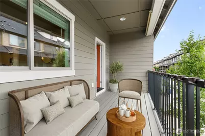 1429 8th Avenue NE #8, Issaquah, WA 98029 - Photo 14
