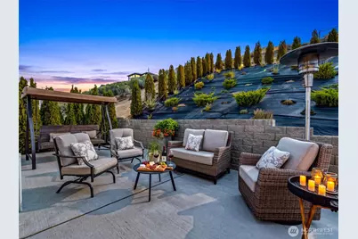 2977 Breckenridge Drive, East Wenatchee, WA 98802 - Photo 2