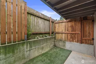 13702 37th Ave S, Tukwila, WA 98168 - Photo 16
