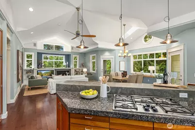 5245 Jung Frau Place NW, Issaquah, WA 98027 - Photo 10
