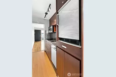 3151 Alki Avenue SW #11, Seattle, WA 98116 - Photo 6