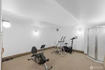 17417 Ashworth Avenue N #202, Shoreline, WA 98133 - Photo 24
