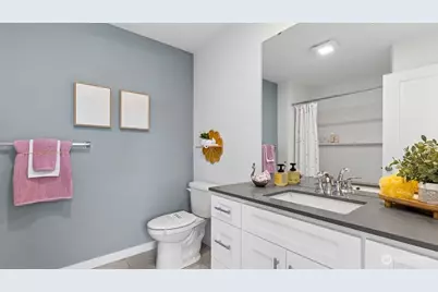16830 20th Avenue W #D9, Lynnwood, WA 98037 - Photo 18