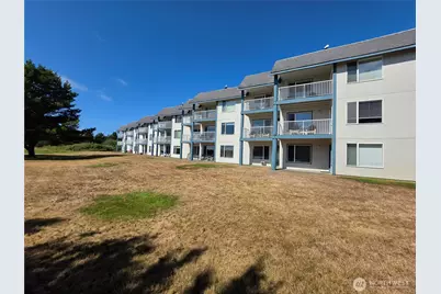 2210 26th Street NW #422, Long Beach, WA 98631 - Photo 2