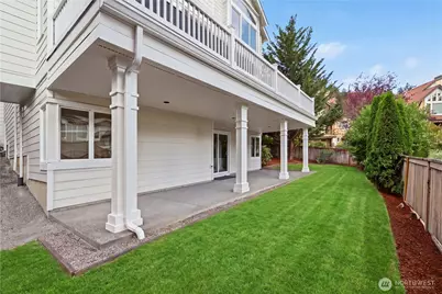 698 Summerhill Ridge Drive NW, Issaquah, WA 98027 - Photo 32