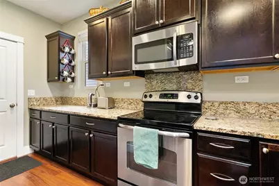 3218 15th Way SE, Olympia, WA 98501 - Photo 8