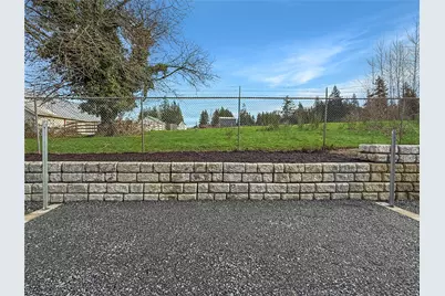 7820 64th Street SE #B, Snohomish, WA 98290 - Photo 4