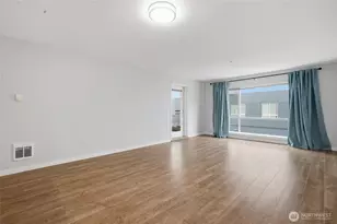 321 10th Ave S, Seattle, WA 98104 - Photo 6