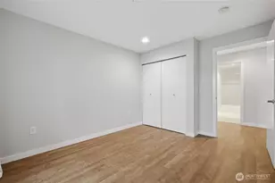 321 10th Ave S, Seattle, WA 98104 - Photo 24