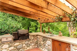12502 Smokes Rd, Arlington, WA 98223 - Photo 14