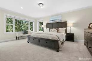 10806 SE 16th St, Bellevue, WA 98004 - Photo 24