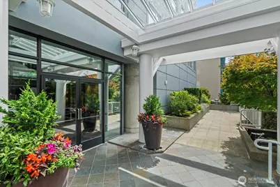121 Vine Street #1404, Seattle, WA 98121 - Photo 8