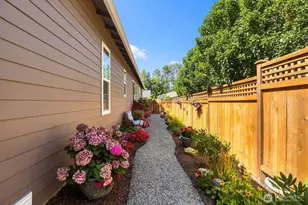 14715 179th Ave E, Bonney Lake, WA 98391 - Photo 30
