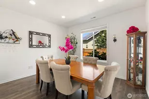 14715 179th Ave E, Bonney Lake, WA 98391 - Photo 16
