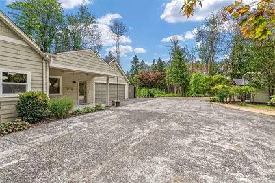 215 Walnut Acres Road, Kelso, WA 98626 - Photo 8
