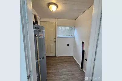 506 S 6th Avenue, Kelso, WA 98626 - Photo 16