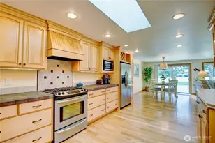 12454 Gwen Dr, Burlington, WA 98233 - Photo 12