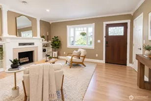 825 NE 75th St, Seattle, WA 98115 - Photo 6