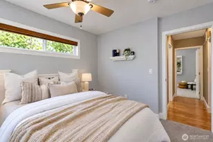 825 NE 75th St, Seattle, WA 98115 - Photo 8