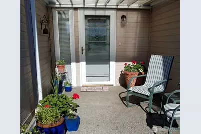 9011 61st Avenue Ct E, Puyallup, WA 98371 - Photo 2
