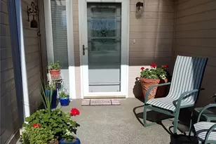 9011 61st Ave Ct E, Puyallup, WA 98371 - Photo 2