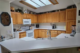 9011 61st Ave Ct E, Puyallup, WA 98371 - Photo 8