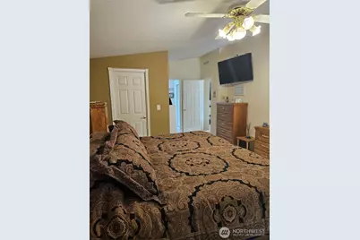 9011 61st Avenue Ct E, Puyallup, WA 98371 - Photo 12