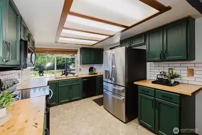 94 NE McWilliams Court, Bremerton, WA 98311 - Photo 10