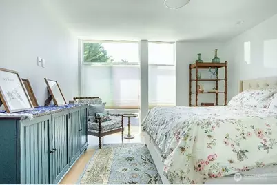 3833 23rd Avenue W #B, Seattle, WA 98199 - Photo 12