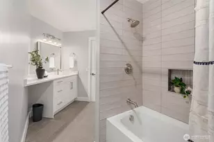 19221 SE 25th St, Sammamish, WA 98075 - Photo 28