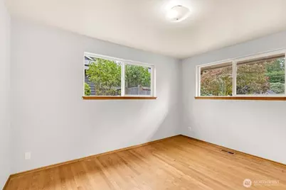 8602 Maple Lane, Edmonds, WA 98026 - Photo 20