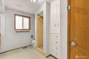 8602 Maple Ln, Edmonds, WA 98026 - Photo 26