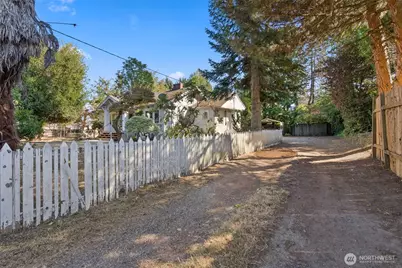 419 S 150th Street, Burien, WA 98148 - Photo 30