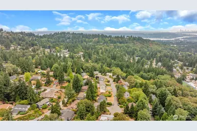 15307 SE 43rd Place, Bellevue, WA 98006 - Photo 22