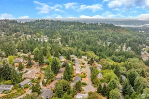 15307 SE 43rd Pl, Bellevue, WA 98006 - Photo 22