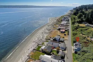 6598 Columbia Beach Dr, Clinton, WA 98236 - Photo 2