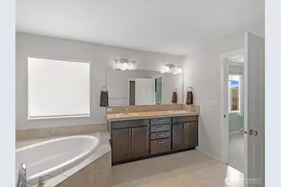 10311 Suncrest Boulevard, Granite Falls, WA 98252 - Photo 18