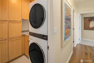 4540 8th Ave NE, Seattle, WA 98105 - Photo 26