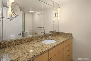 4540 8th Ave NE, Seattle, WA 98105 - Photo 18
