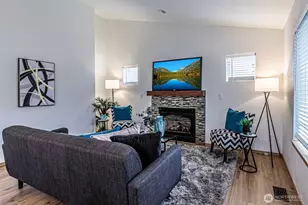 1329 131st St E, Tacoma, WA 98445 - Photo 6