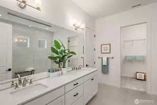 24080 SE Emerald St, Black Diamond, WA 98010 - Photo 16