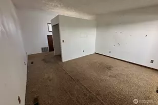 34 E Glass Ave, Spokane, WA 99207 - Photo 22