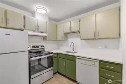 12300 28th Avenue NE #103, Seattle, WA 98125 - Photo 14
