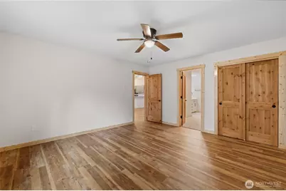 31715 Mount Tahoma Canyon Rd E, Ashford, WA 98304 - Photo 16