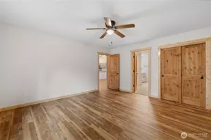 31715 Mt Tahoma Canyon Rd E, Ashford, WA 98304 - Photo 16