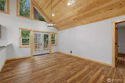 31715 Mount Tahoma Canyon Rd E, Ashford, WA 98304 - Photo 8