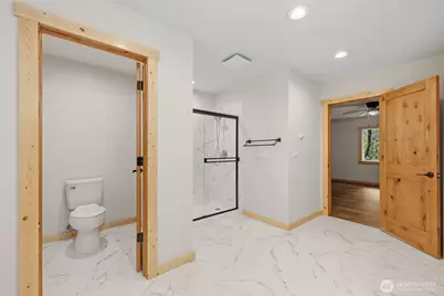 31715 Mount Tahoma Canyon Rd E, Ashford, WA 98304 - Photo 20